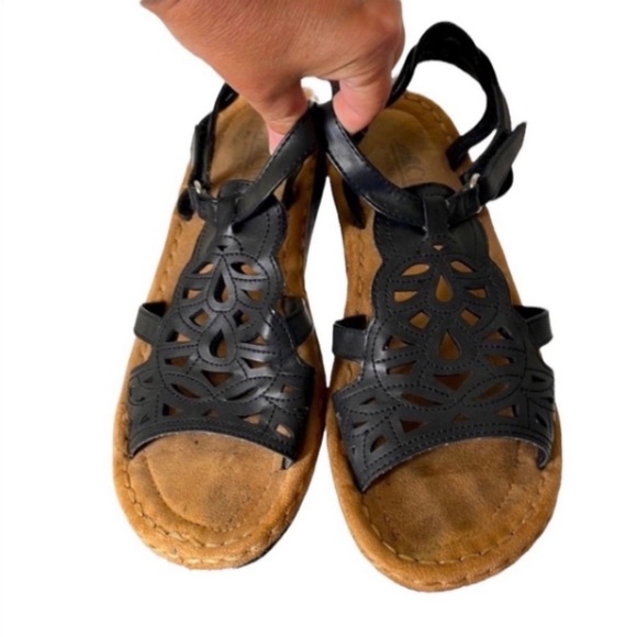 Cliffs Strappy Wedge Sandals Black White Mountain Cutout Walking Velcro Comfy 9 - Picture 1 of 16